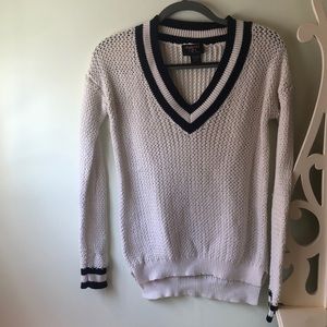 White and Blue V Beck Sweater
